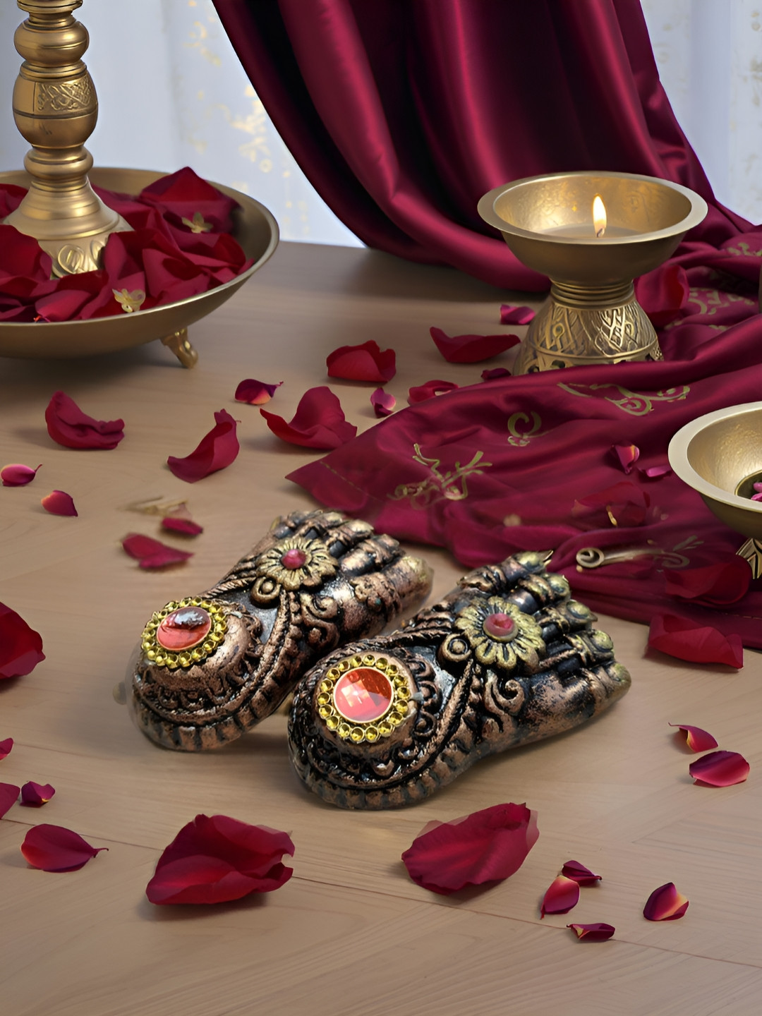 Kraftlik Handicraft Set Of 2 Brown & Red Laxmi Charan