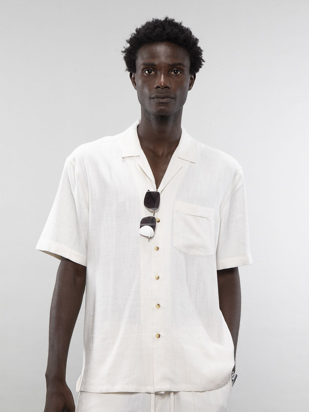 LOVE PANGOLIN Relaxed Spread Collar Short Sleeves Knitted Regular Fit Casual Shirt