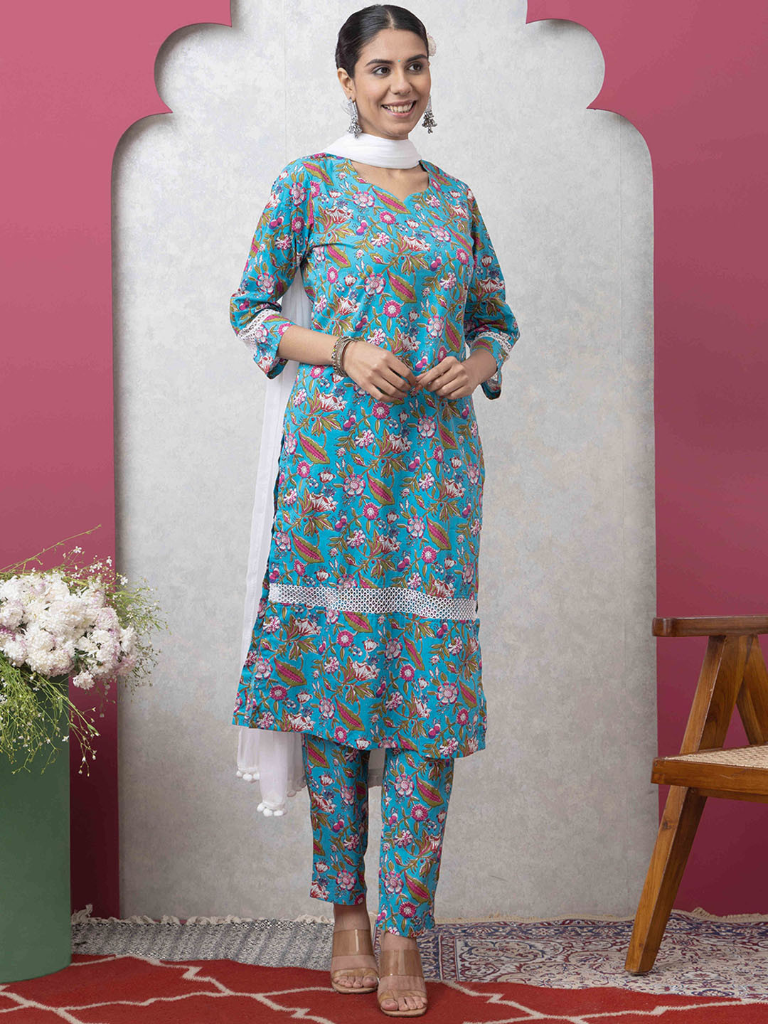 SMER Women Floral Printed Regular Pure Cotton Kurta with Trousers & With Dupatta