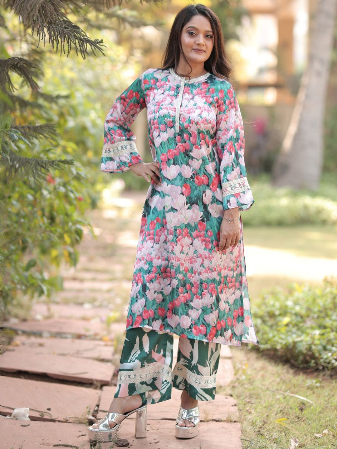 Svamsa Floral Printed Mandarin Collar Neck Tunic With Palazzos Co-Ords