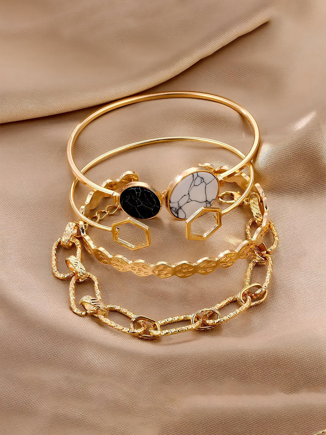 KARISHMA KREATIONS Set of 4 Gold-Plated Thick Chain Retro Style Cuff & Link Bracelets