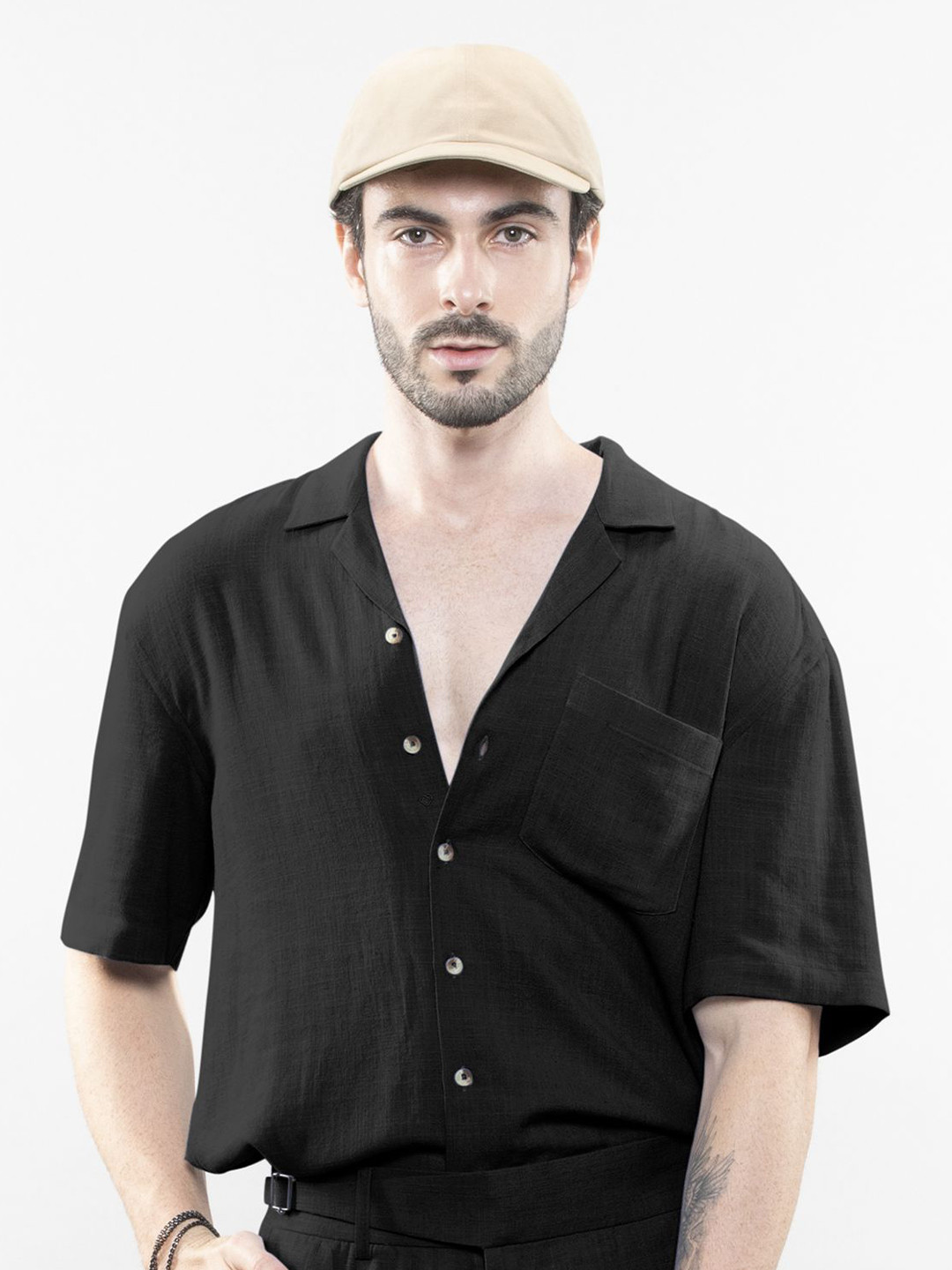 LOVE PANGOLIN Relaxed Spread Collar Short Sleeves Regular Fit Casual Shirt