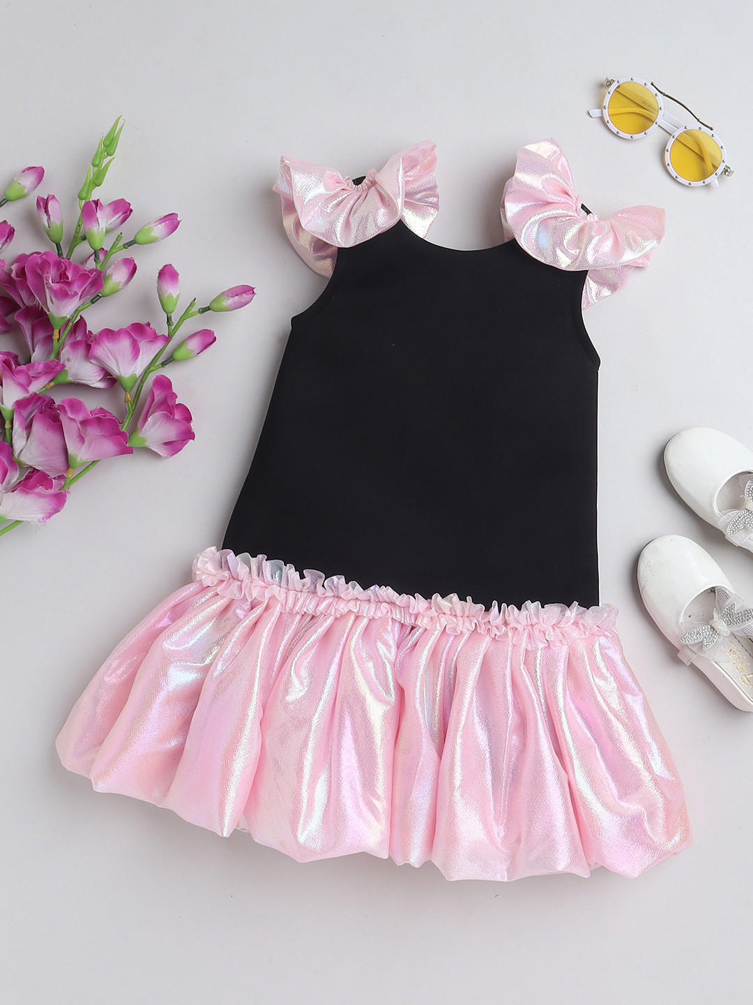 TINY MINY ME Girl's Colourblocked Ruffles Details Drop-Waist Knee Length Dress