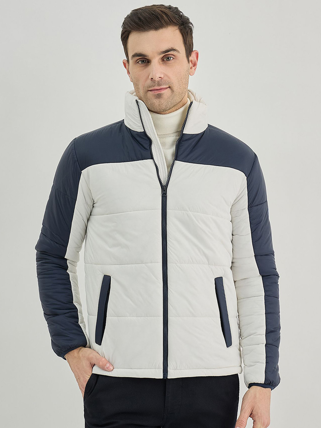 LINDBERGH Men Colourblocked  Bomber Jacket