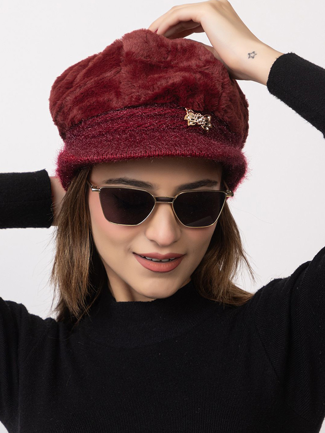 Amoldo Women Woollen Beanie