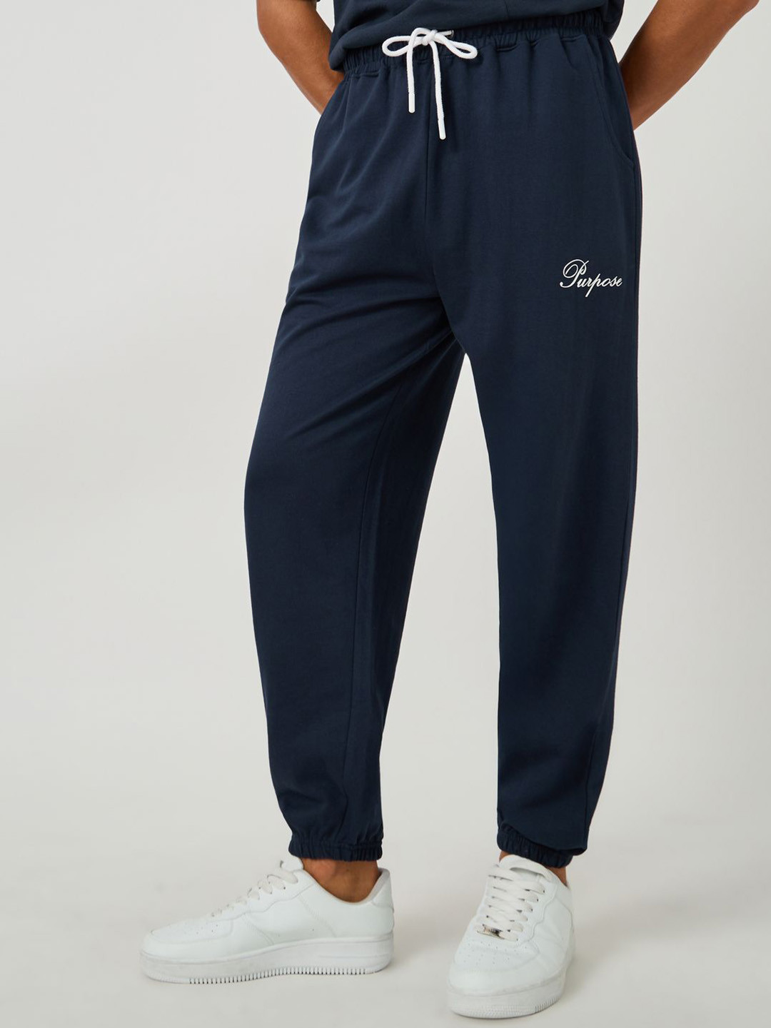 Styli Men Minimal Pocket Print Oversized Contrast Cord Jogger