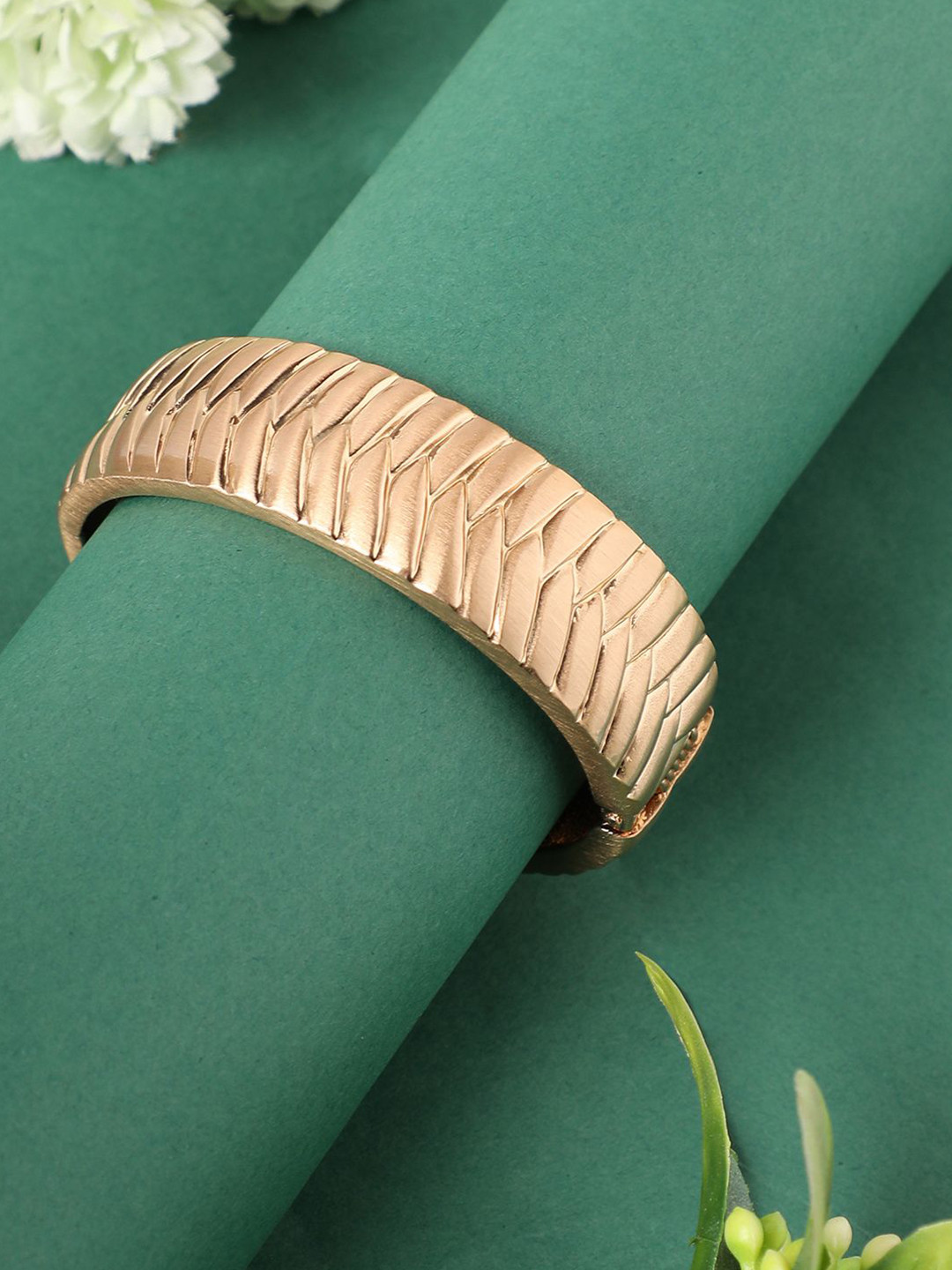 DressBerry Gold-Plated Metallic Herringbone Bangle-Style Bracelet