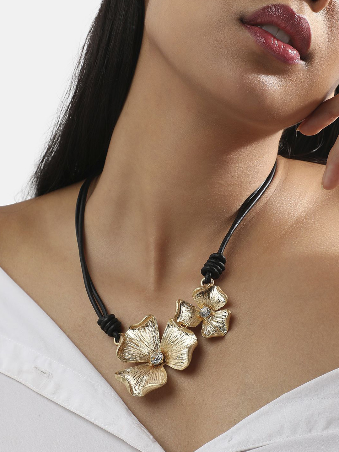 DressBerry Gala Black & White Gold-Plated Artificial Stones Studded Floral Necklace