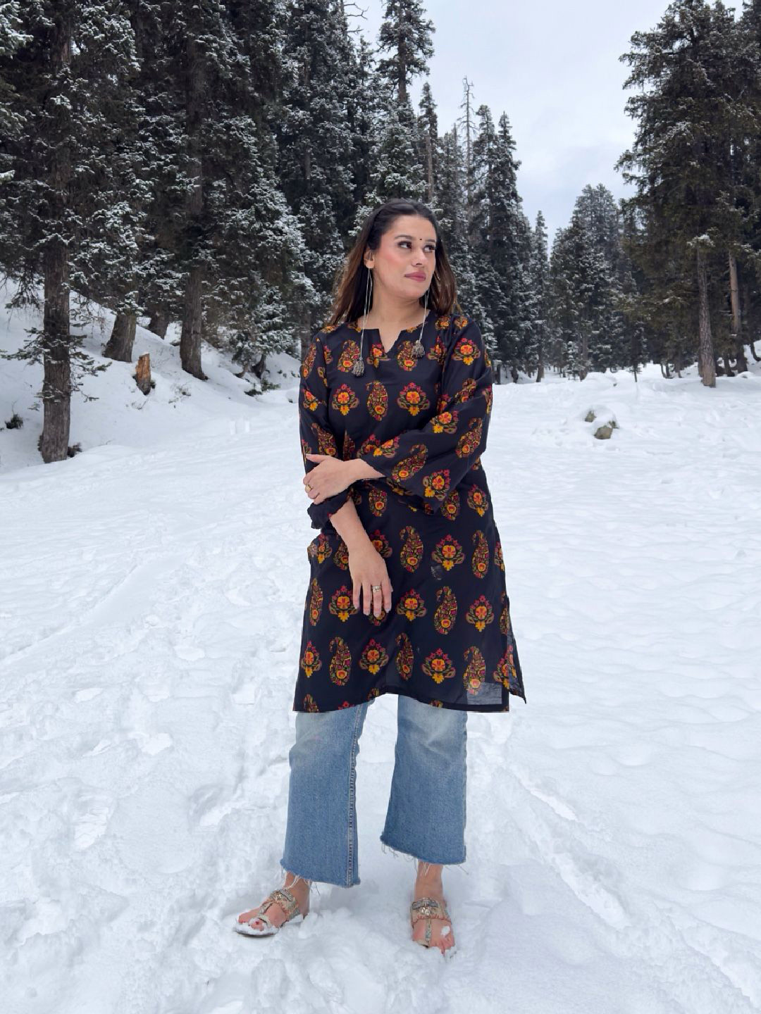 URZUV Ethnic Motifs Printed Kurti