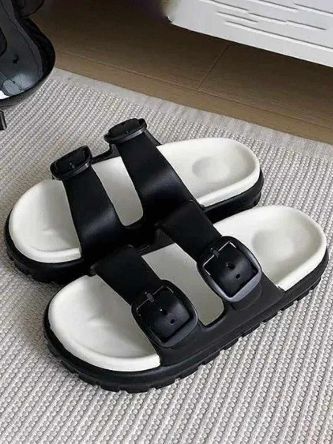 Richmen Women Sliders With Buckles