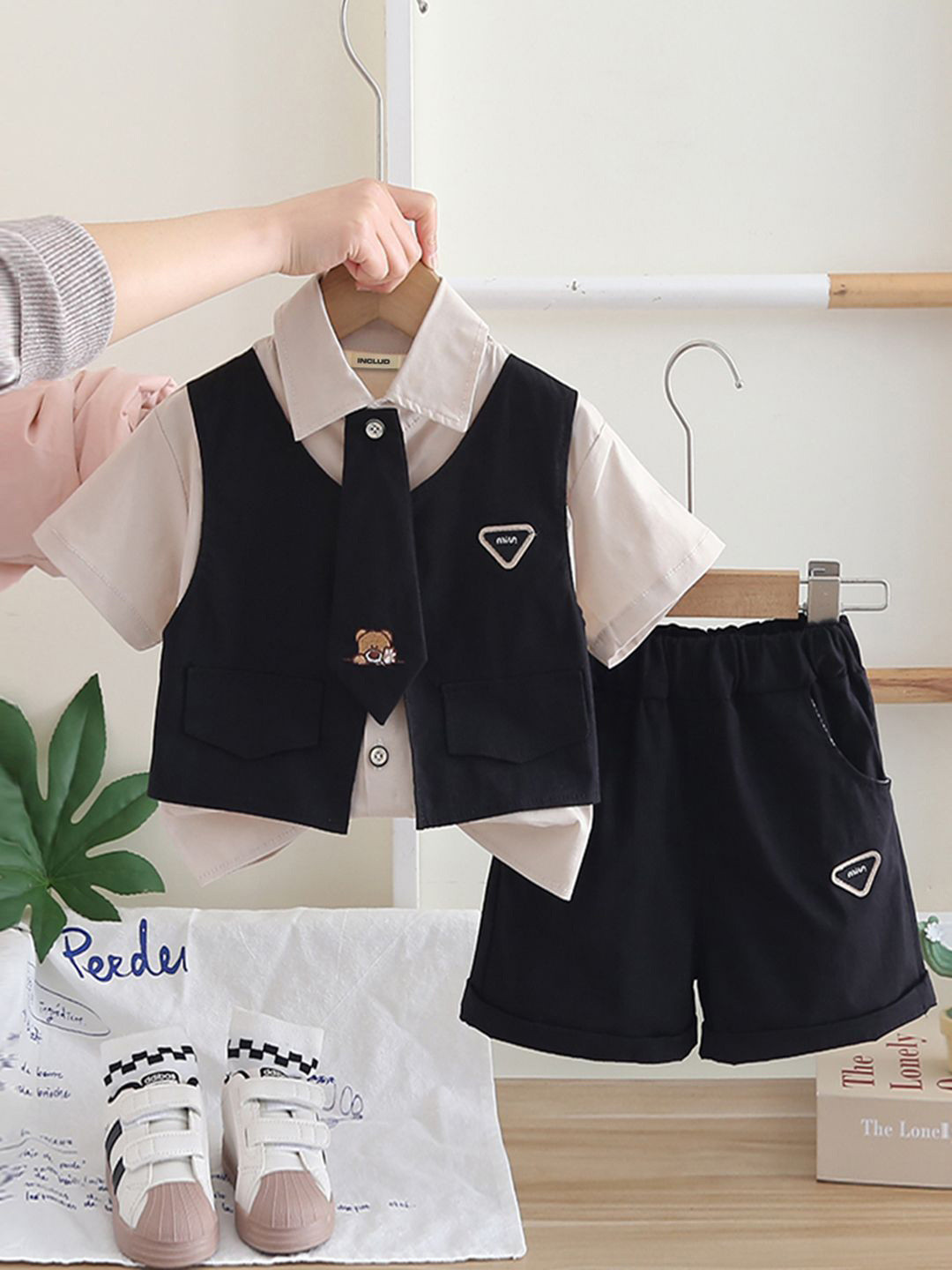 INCLUD Boys  Front Waistcoat Attached Shirt With Neck Tie And Shorts