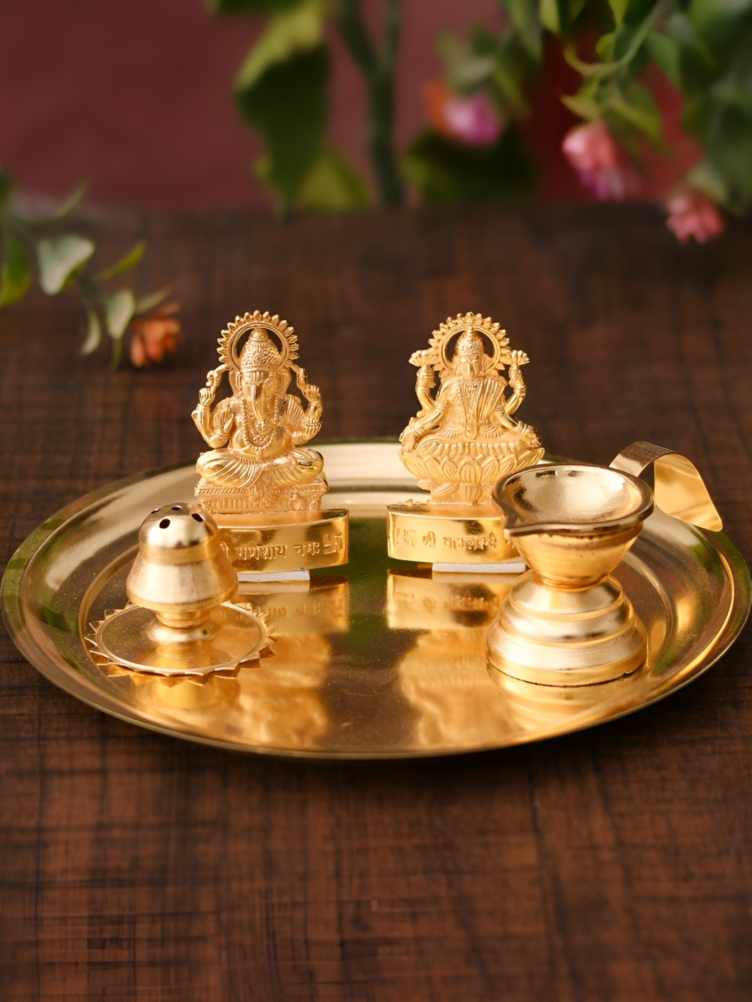 Aura Laxmi Ganesh Idol Showpiece & Traditional Diya