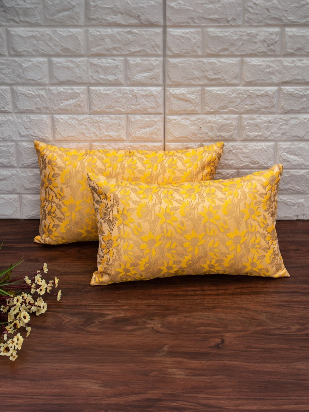 RoyalDeco Yellow & Gold-Toned Set of 2 Ethnic Motifs Rectangle Cushion Covers