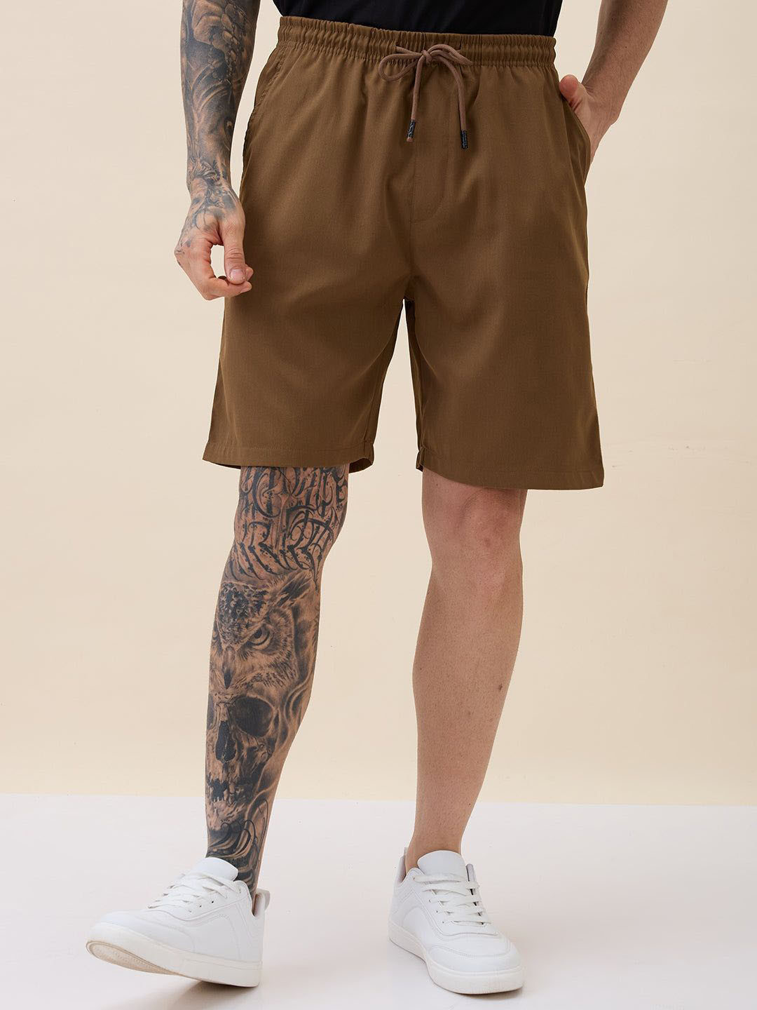 Status Quo Men  Solid Basic Regular Fit Drawstring Shorts