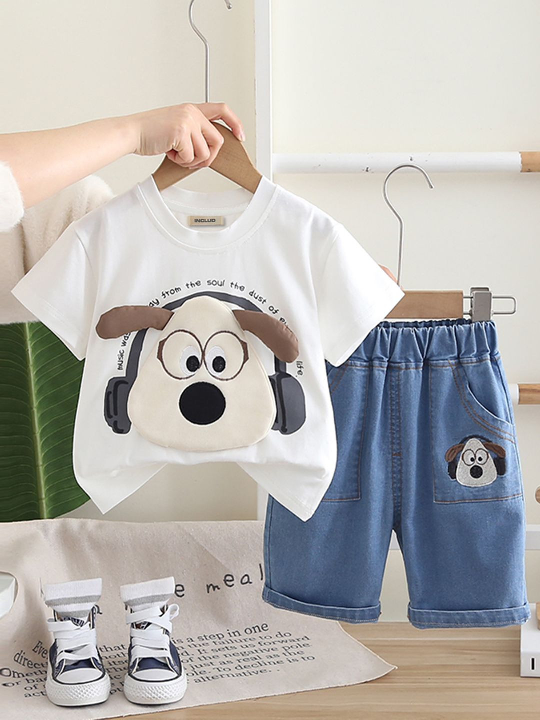INCLUD Boys Appliqued Round Neck T-Shirt With Shorts