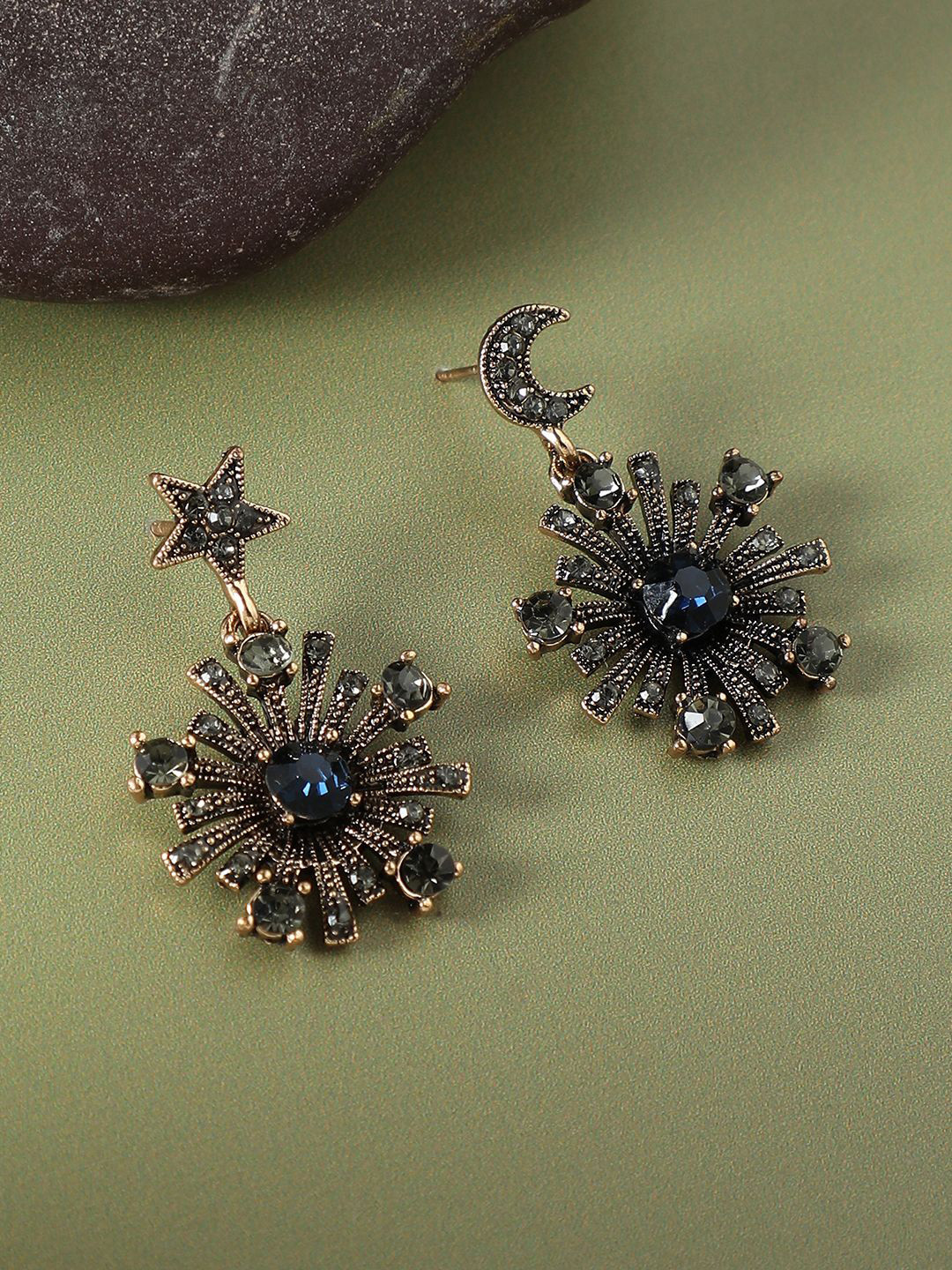 DressBerry Gold-Plated Celestrial Artficial Stones Studded Floral Shaped Drop Earrings