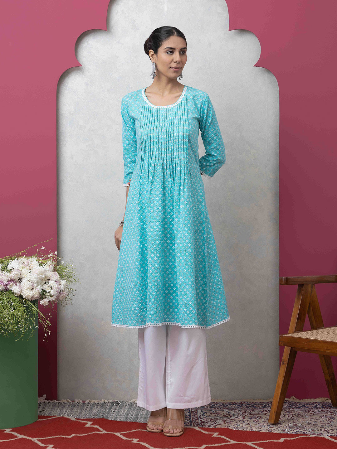 SMER Women Floral Printed Thread Work Cotton A-Line Knee Length Kurta