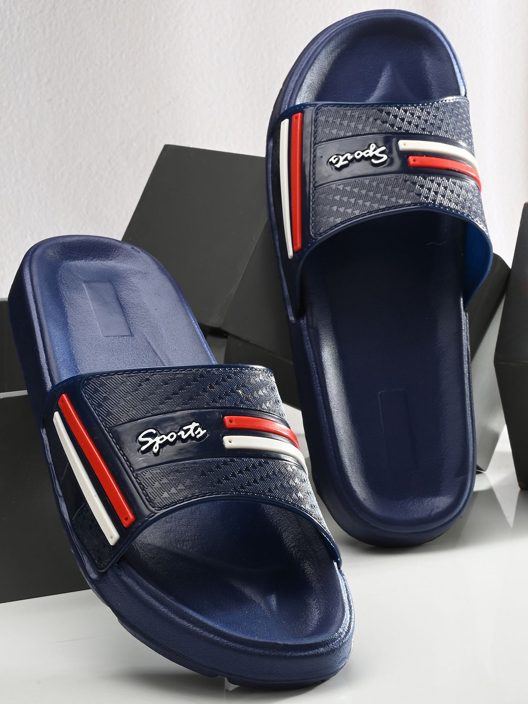 Shoe Island Men Solid Sliders