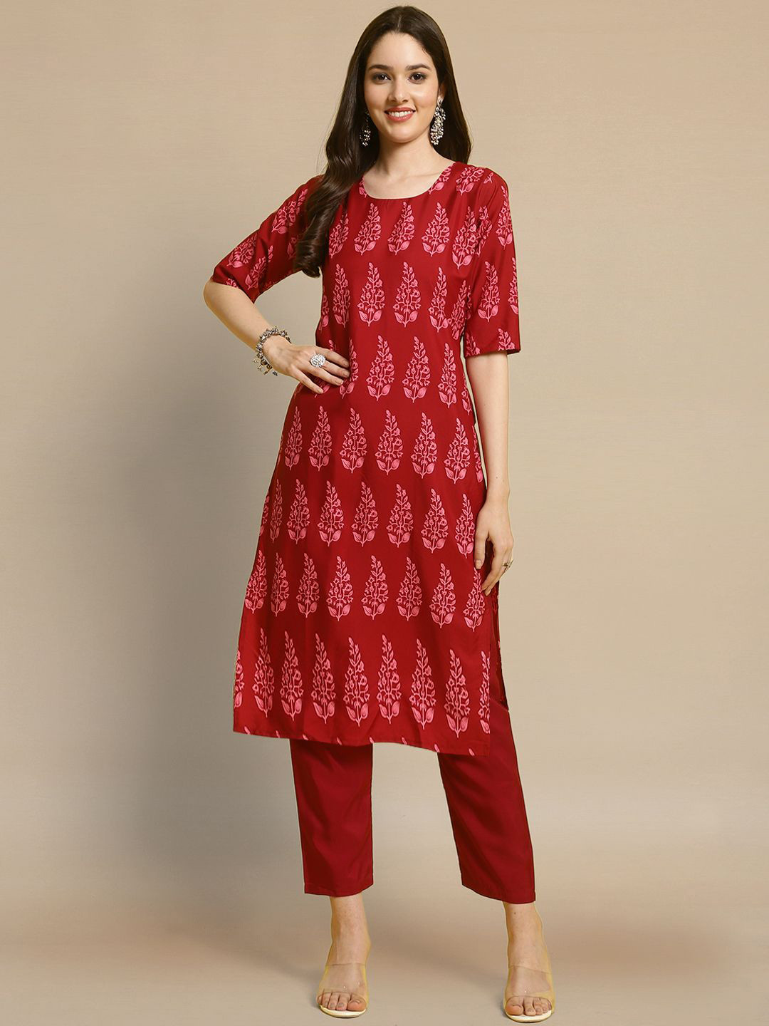 HERE&NOW Floral Printed Round Neck Straight Kurta