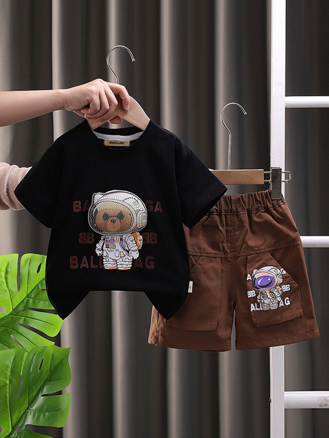 INCLUD Boys Astronaut Printed Round Neck T-shirt With Shorts