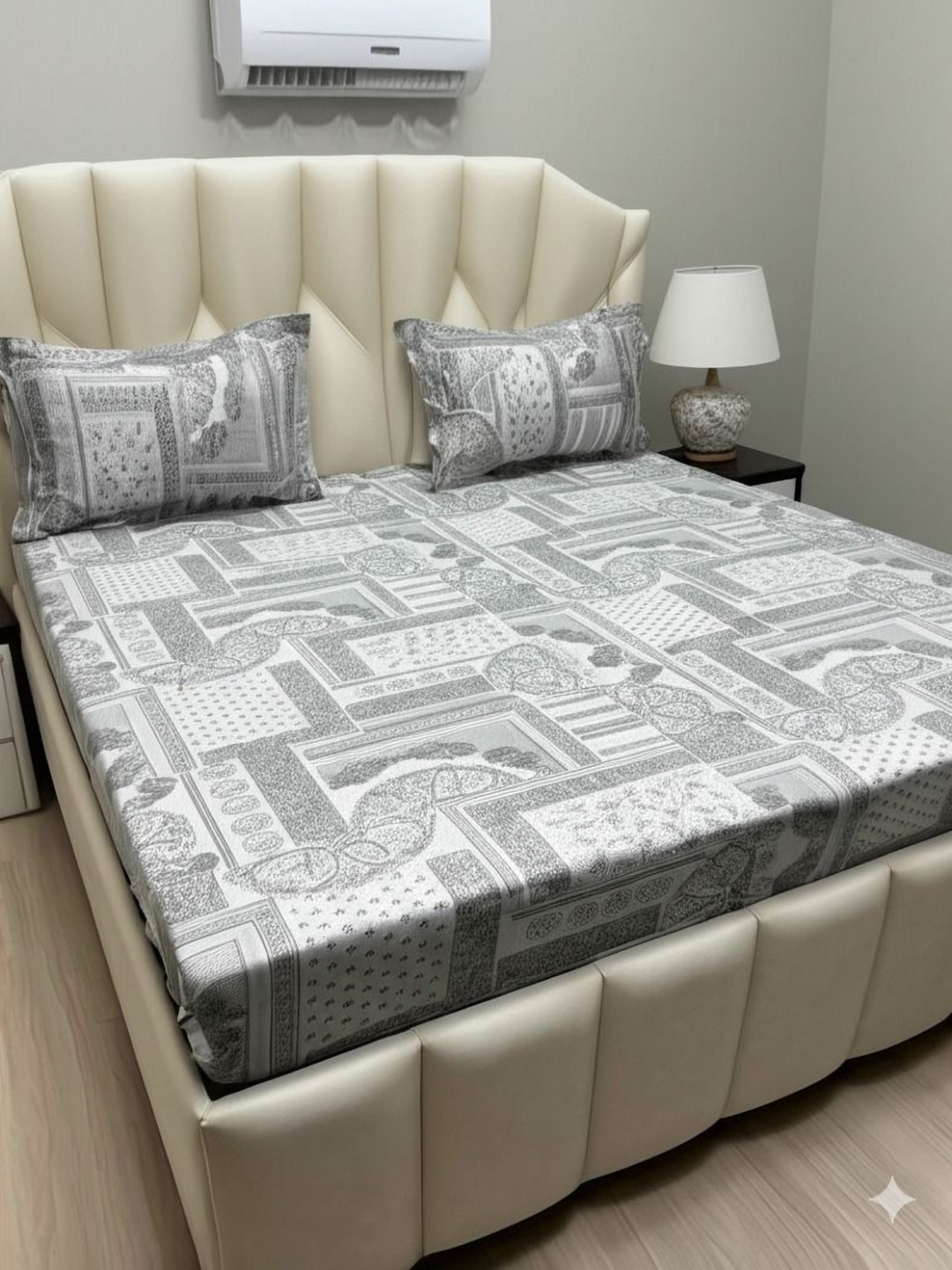 MORADO Grey Abstract Cotton 210 TC Queen Bedsheet with 2 Pillow Covers- 90 x 100 inches