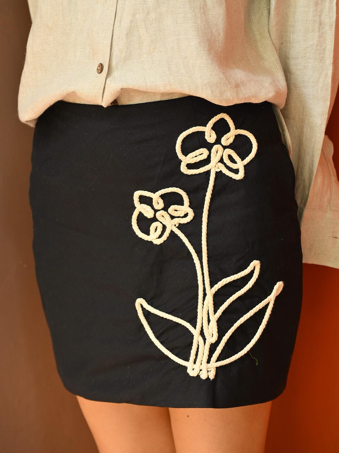 House of Harakh Floral Embroidered Pencil Midi Skirt