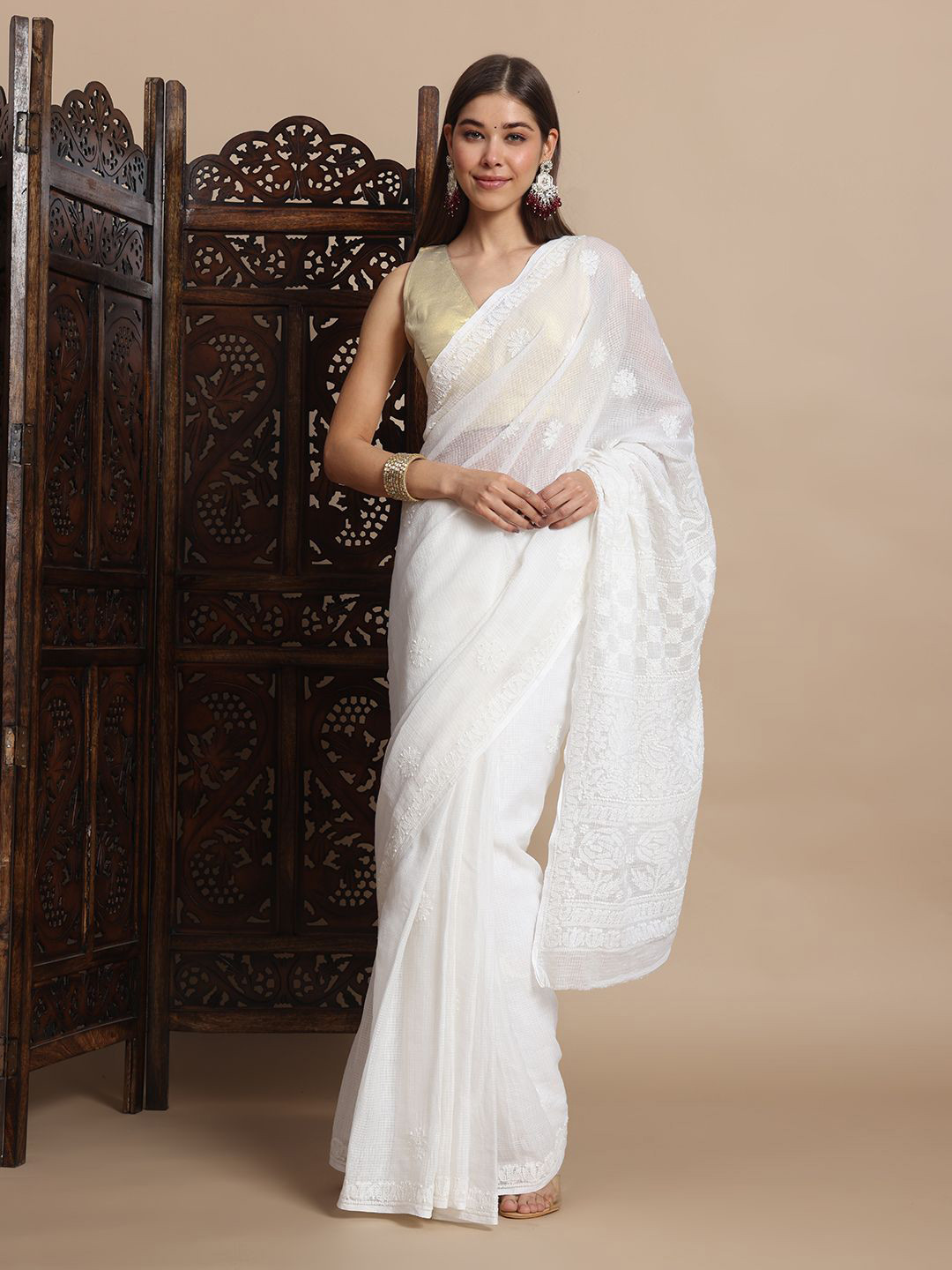 Fashionable Chikan Handikraft Ethnic Motifs Chikankari Silk Cotton Saree