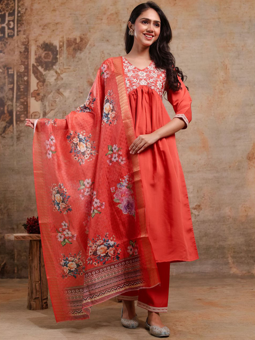 SINGNI Women Floral Yoke Design Regular Pure Silk Kurta with Trousers & With Dupatta