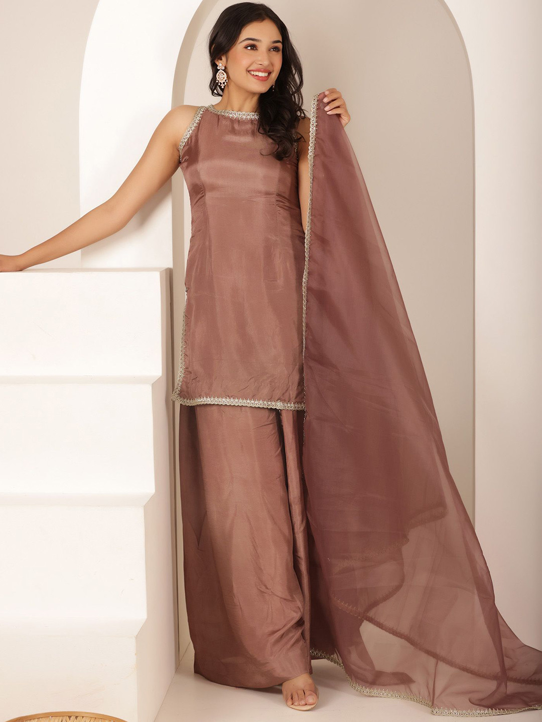 DEASHA INDIA Women Regular Gotta Patti Pure Silk Kurta with Salwar & With Dupatta