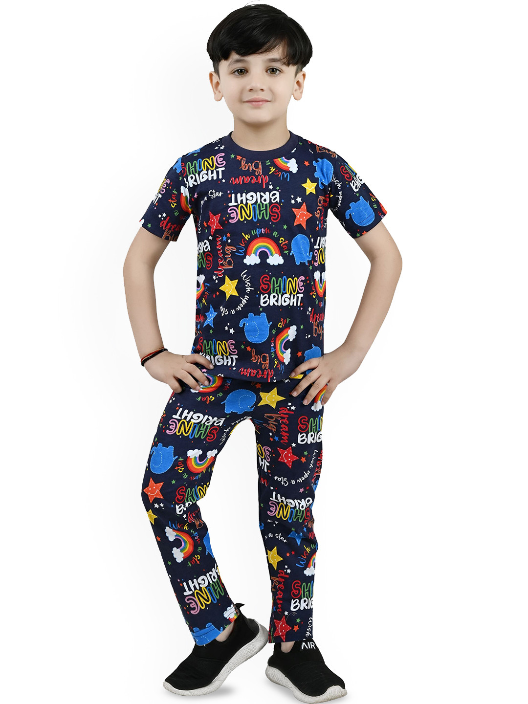 Arshia Fashions Boys Printed Night suit