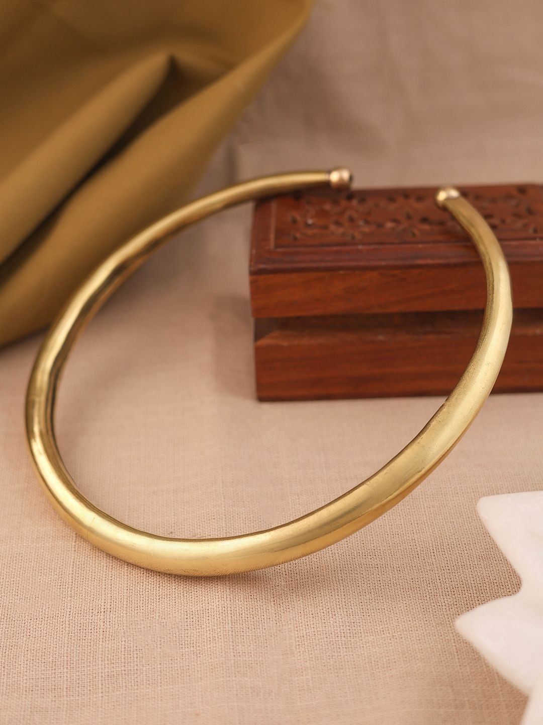 VIRAASI Gold-Plated Round Hasli Necklace