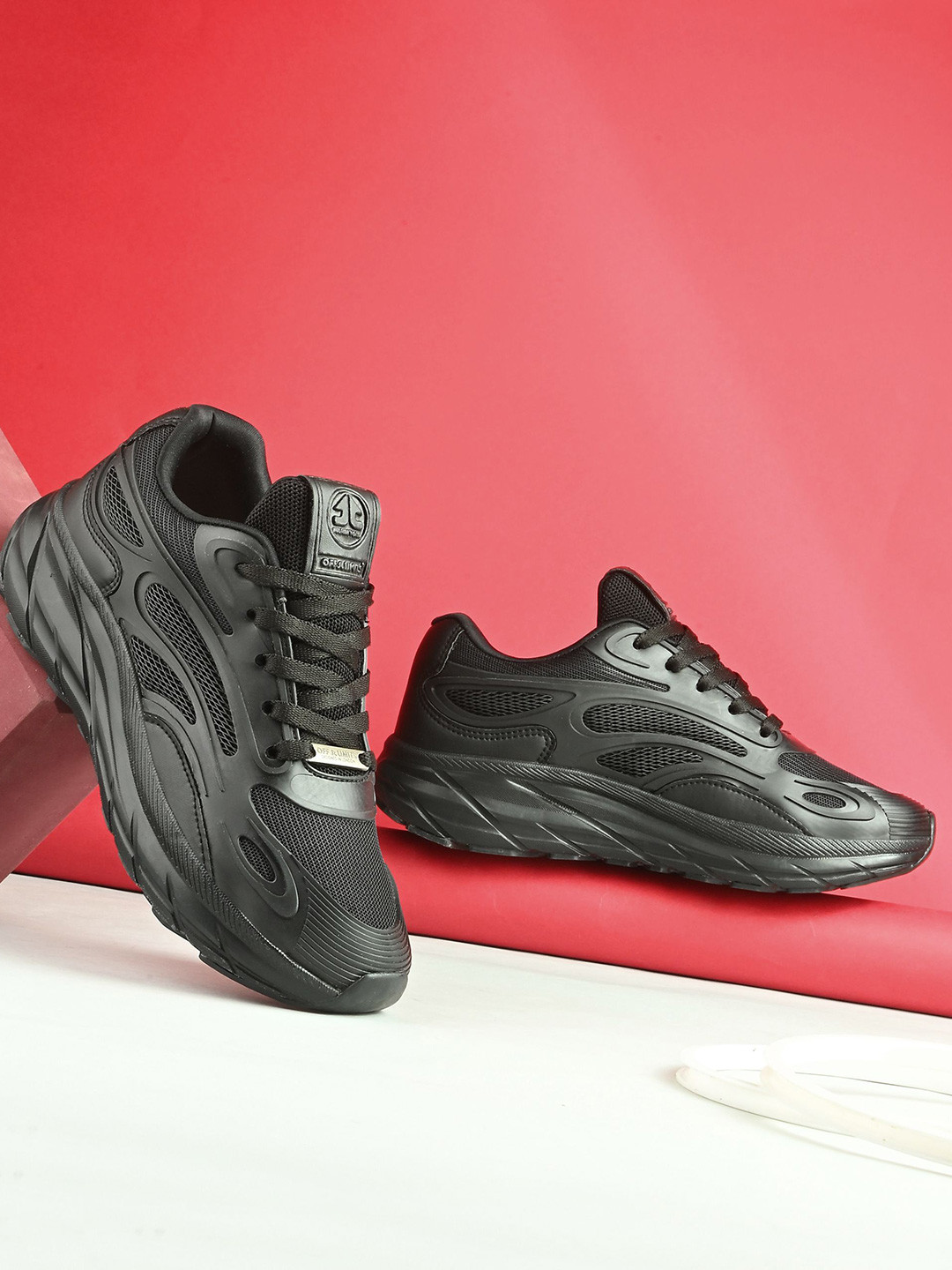 OFF LIMITS GLADIATOR W Women Mesh Running Non-Marking Shoes