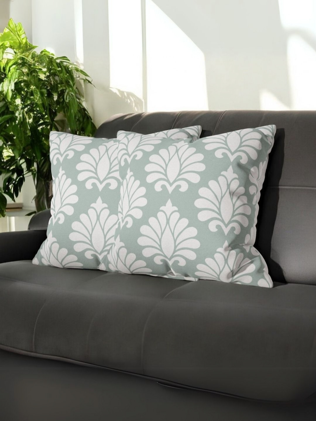 LUSHLYF Ornate Damask Ethnic Motifs Velvet Washable 2 Pcs Cushion Covers - 15.7 x 15.7 In