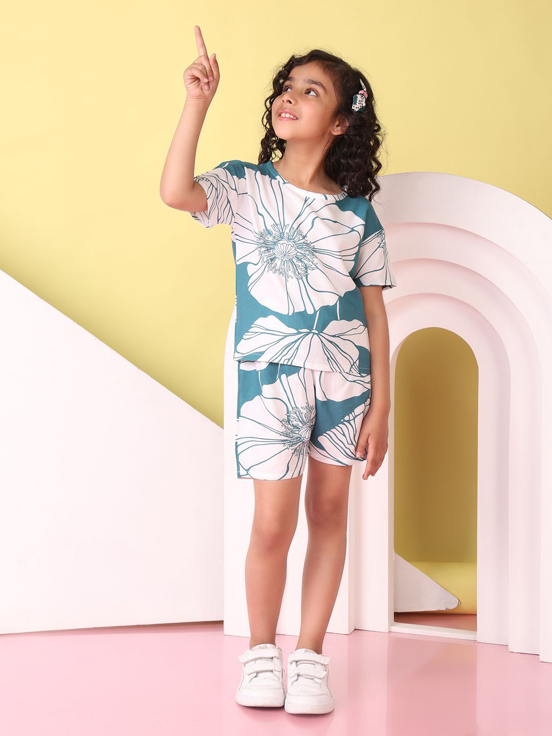 Bloem Girls Printed T-shirt with Shorts