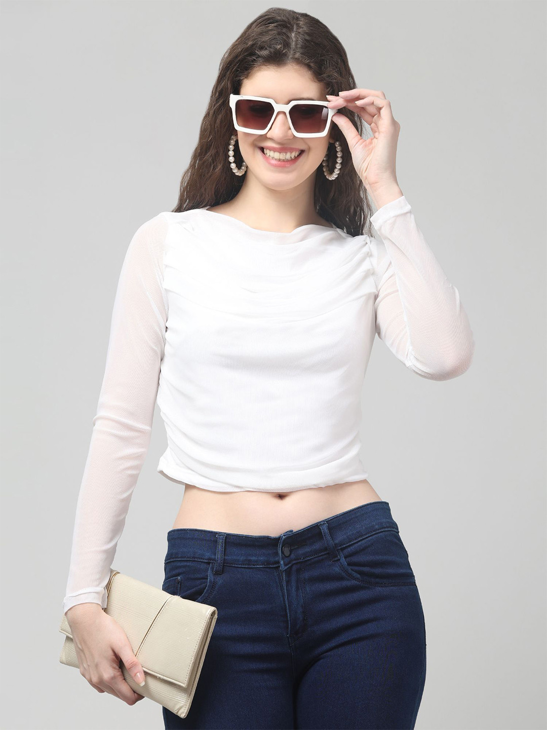 clobug Tie-Up Neck Crop Top