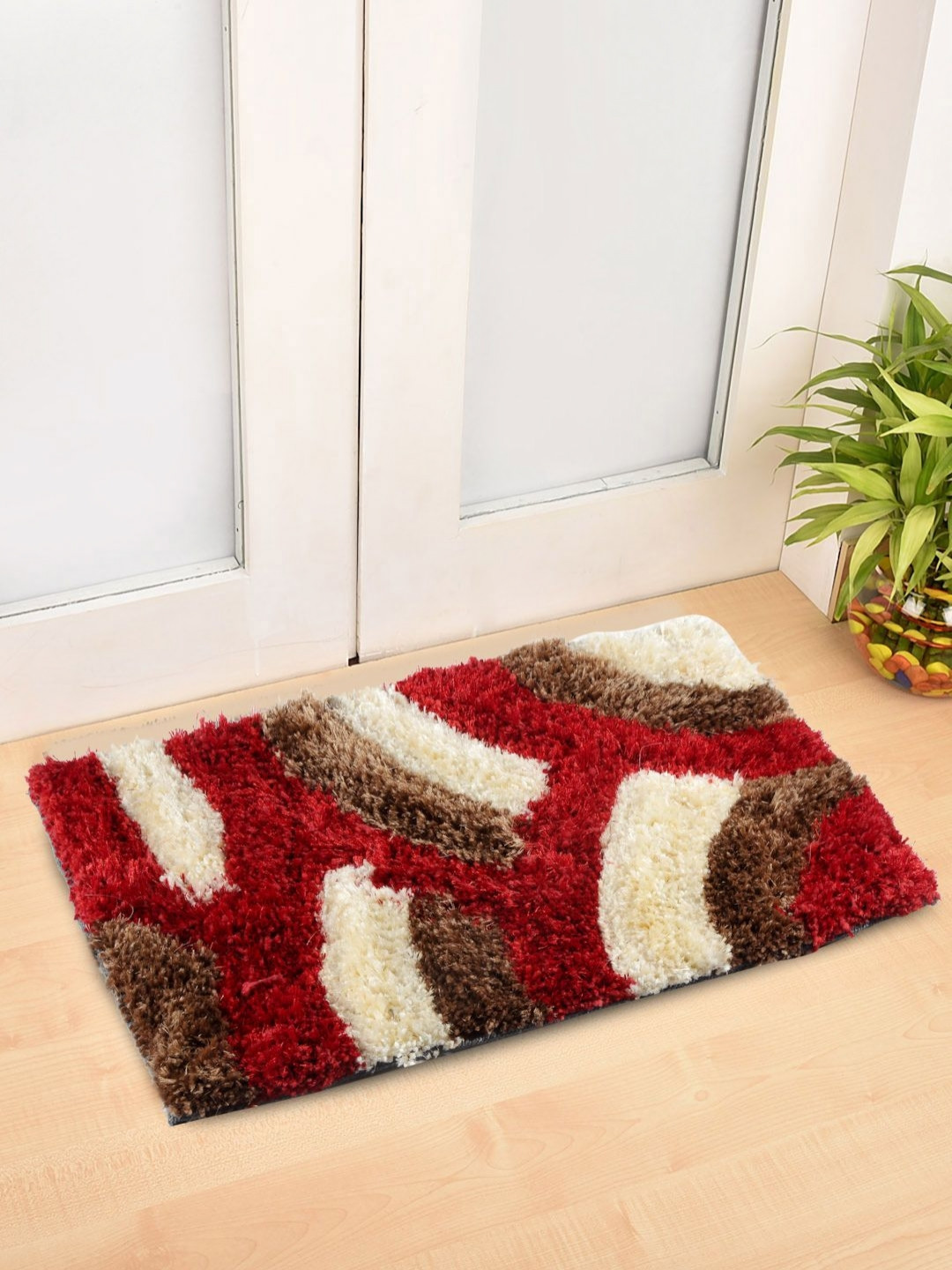 Myntra Elegant Home Red & White Geometric Anti-Skid Doormats