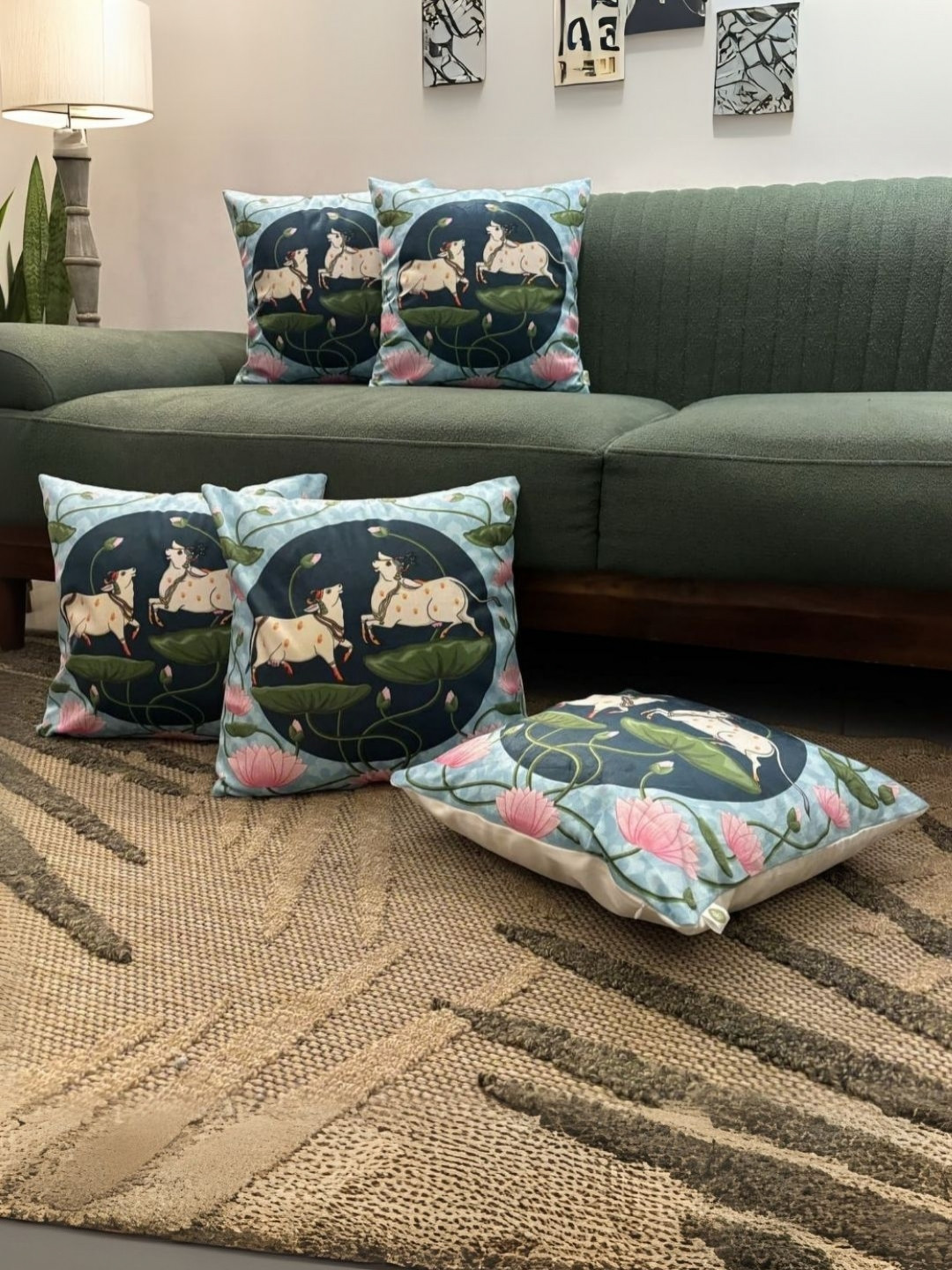 LUSHLYF Divine Lotus Green Animal Polyester Silk Washable 5 Pcs Cushion Covers -16x16In