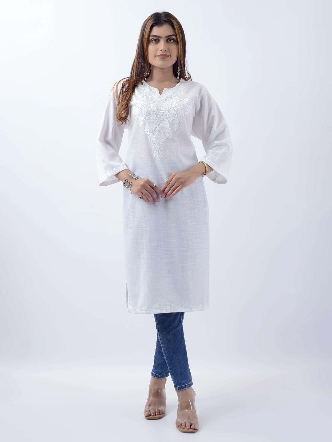 TROMBOO Floral Embroidered Linen Notch Neck Long Straight Kurta
