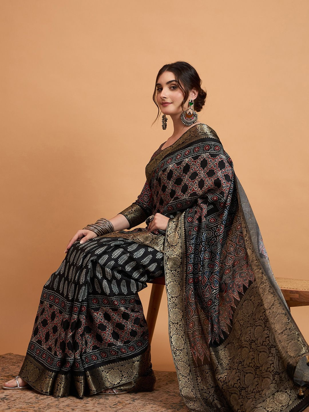 Mitera modal Ajrak Block Designer Sungudi SareeWith Blouse Piece