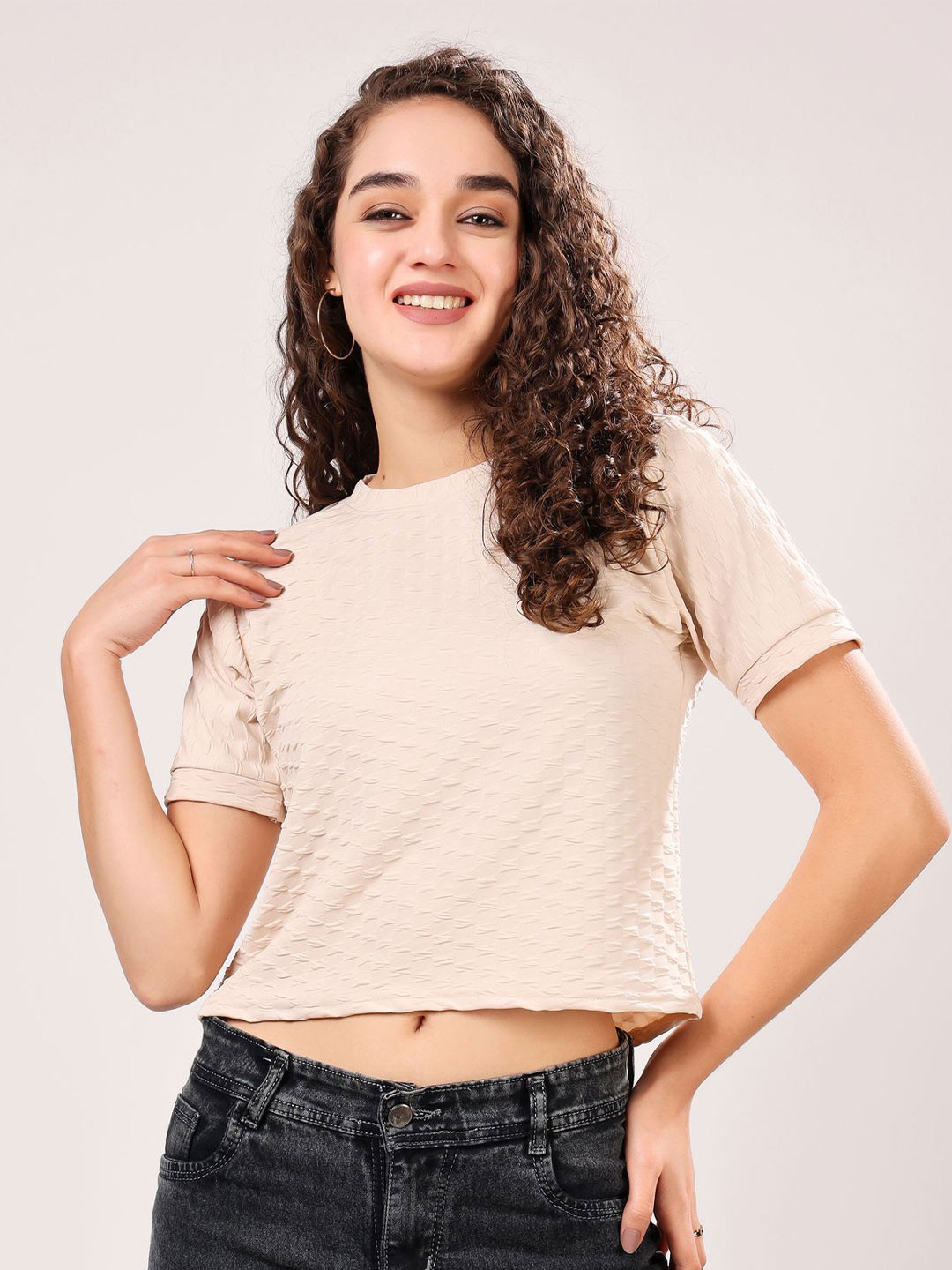 TQH Women Beige Textured Crop Top with Round Neck and Short Sleeves