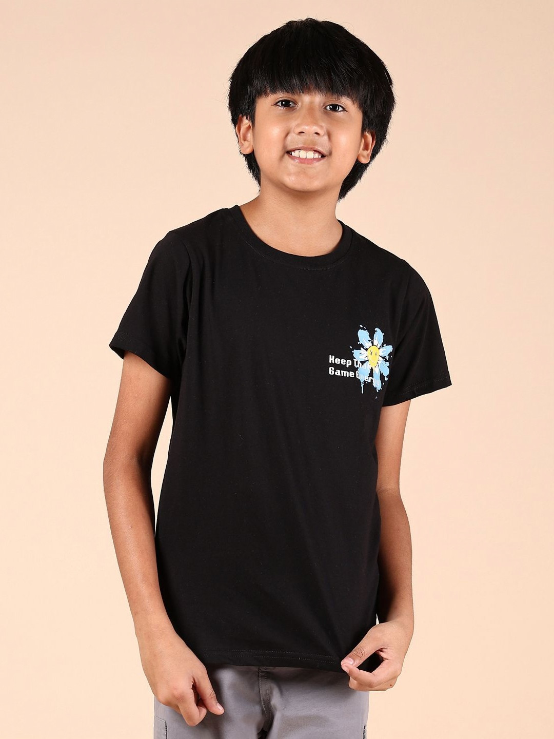 V-Mart Boys Printed Extended Sleeves Applique T-shirt