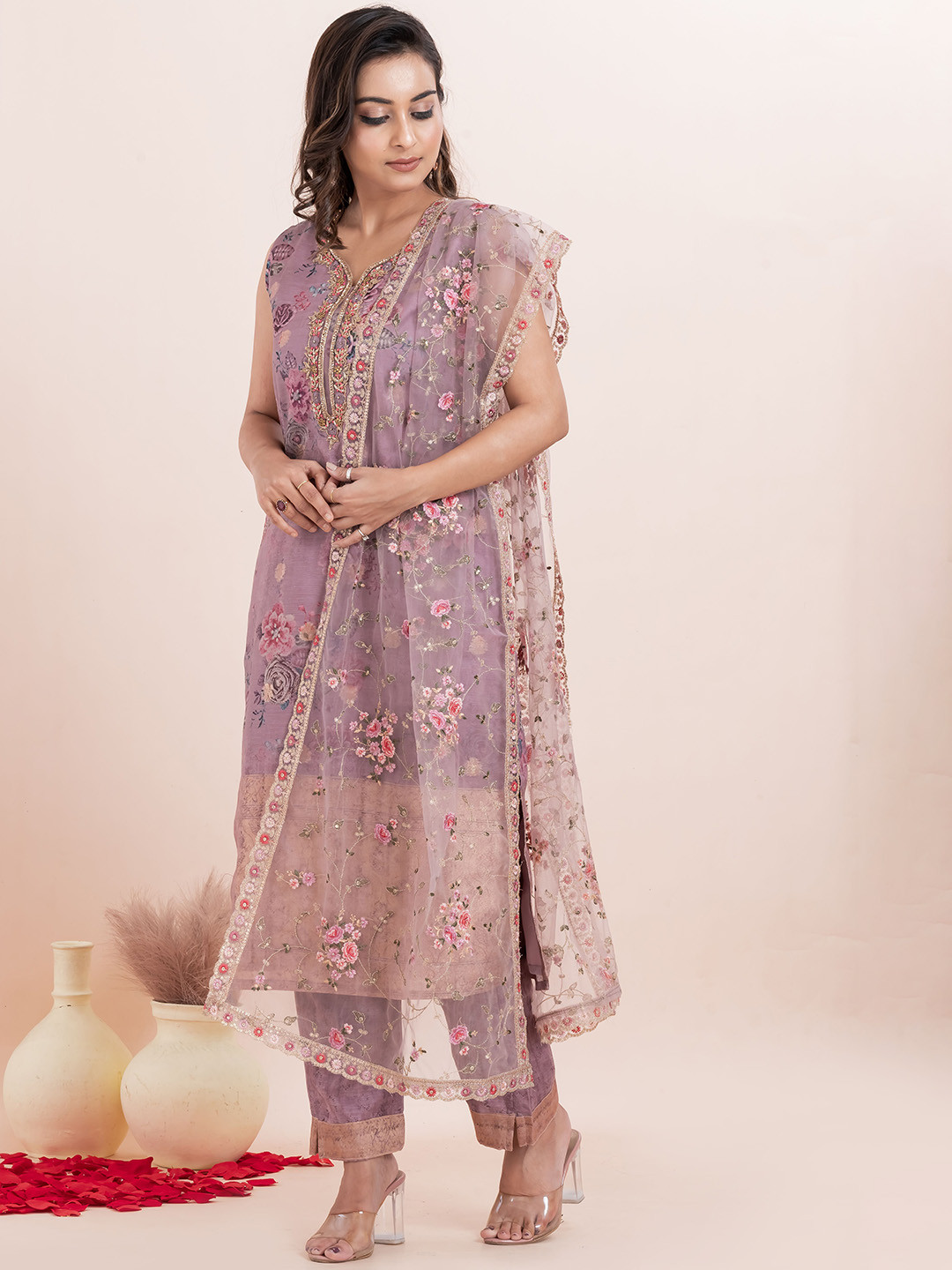 SHREE BALAJI Floral Printed Beads and Stones V-Neck Straight Kurta with Trousers & Dupatta
