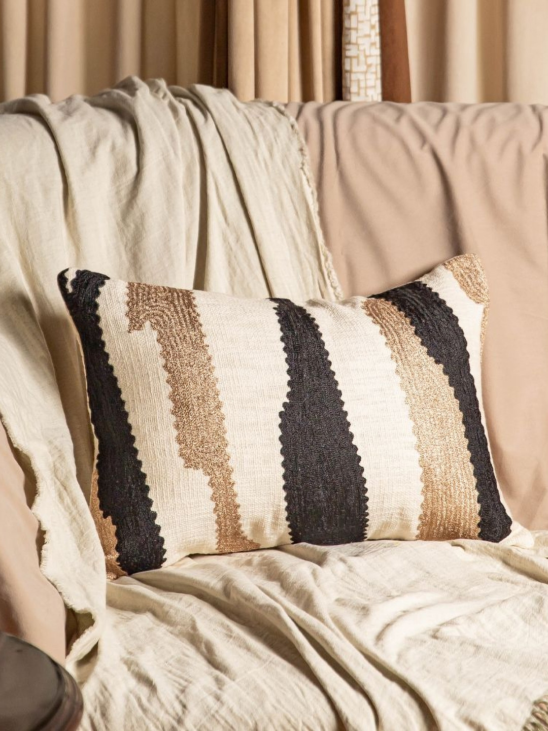 ALCOVE White Cotton Lightweight Embroidered Rectangle Cushion Cover -14x20In