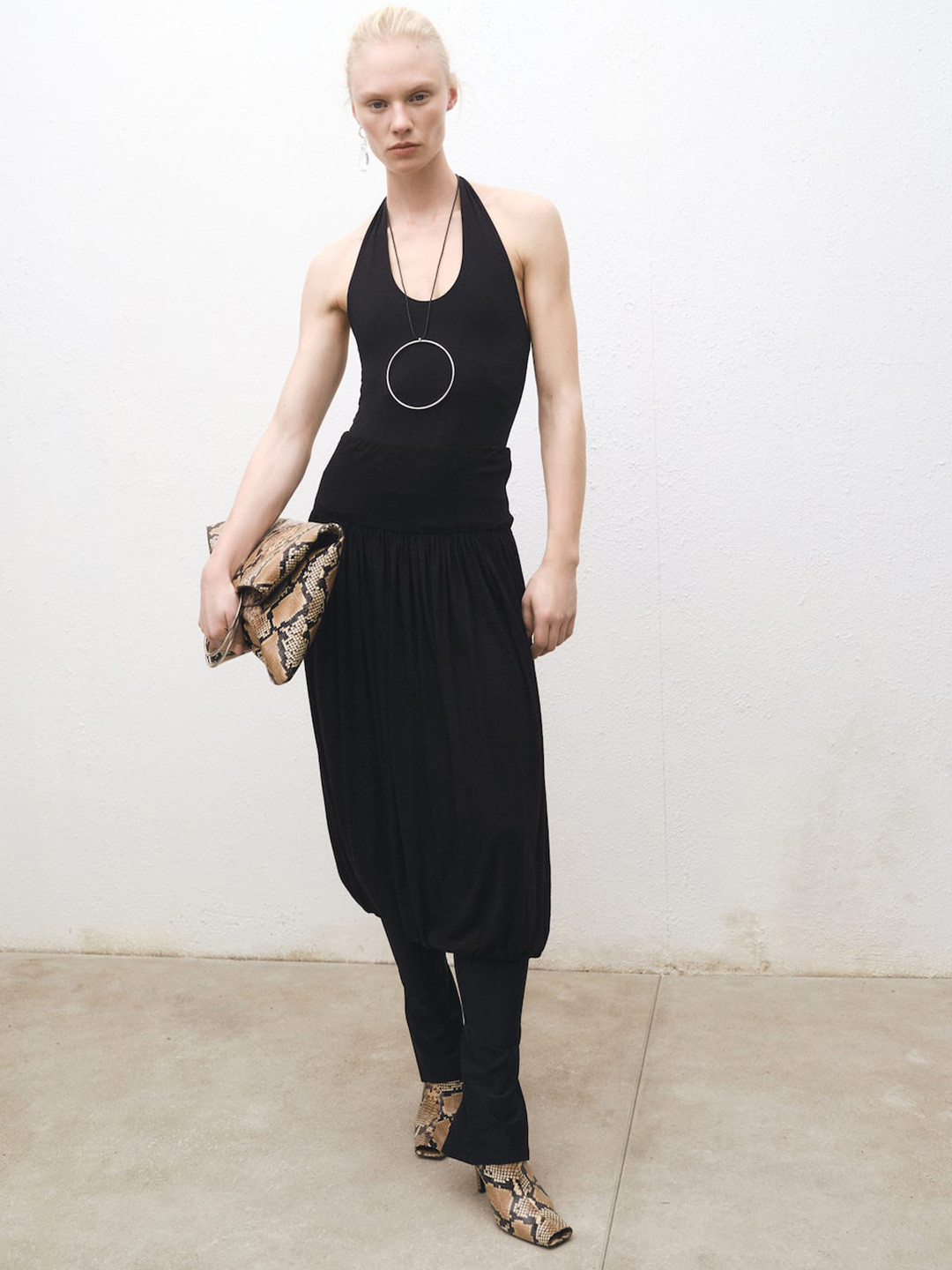 MANGO SELECTION Halter Neck Styled Back Slim Fit Bodysuit