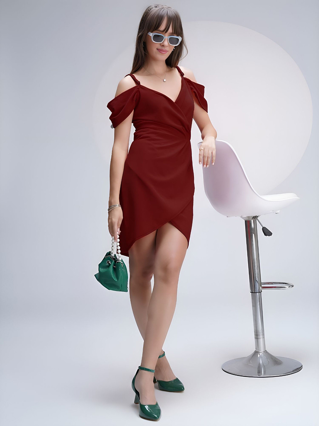 ZELZIS Maroon Sleeveless Polyester Dress Elegant Knee-Length Partywear