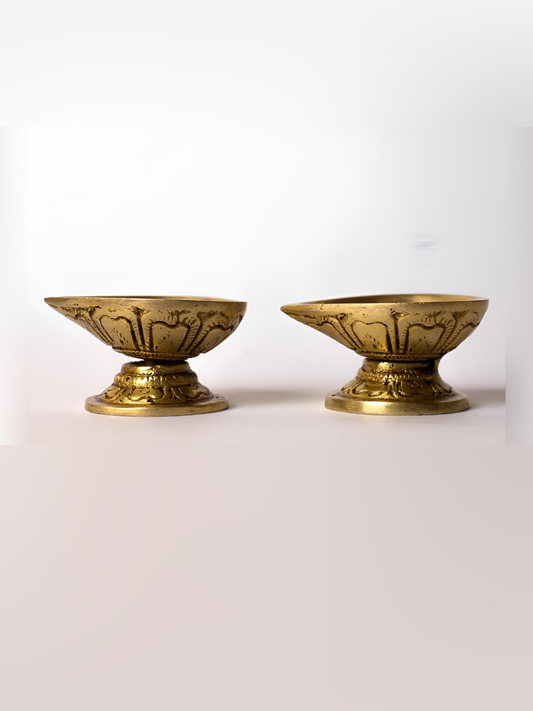 The Spiritual Living Gold-Toned 2 Pieces Diya Pooja Essentials