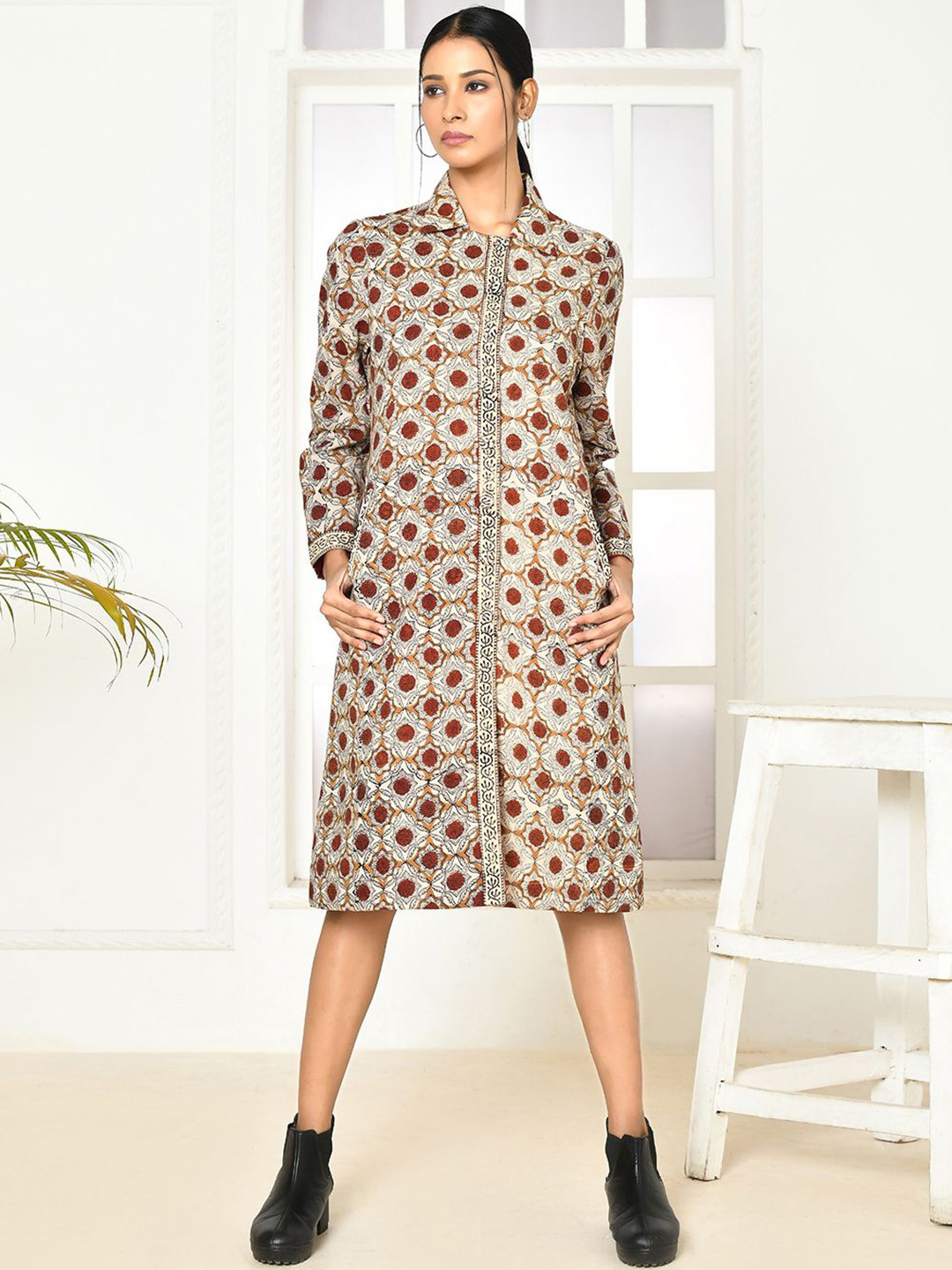 expressions by uv Women Printed Longline Tailored Jacket