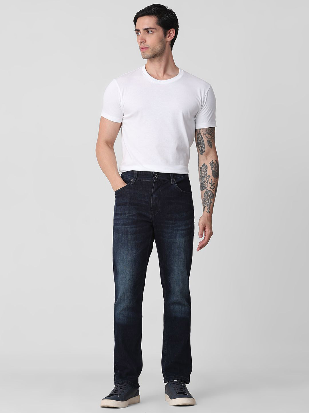 Mufti Men Straight Fit Light Fade Stretchable Jeans
