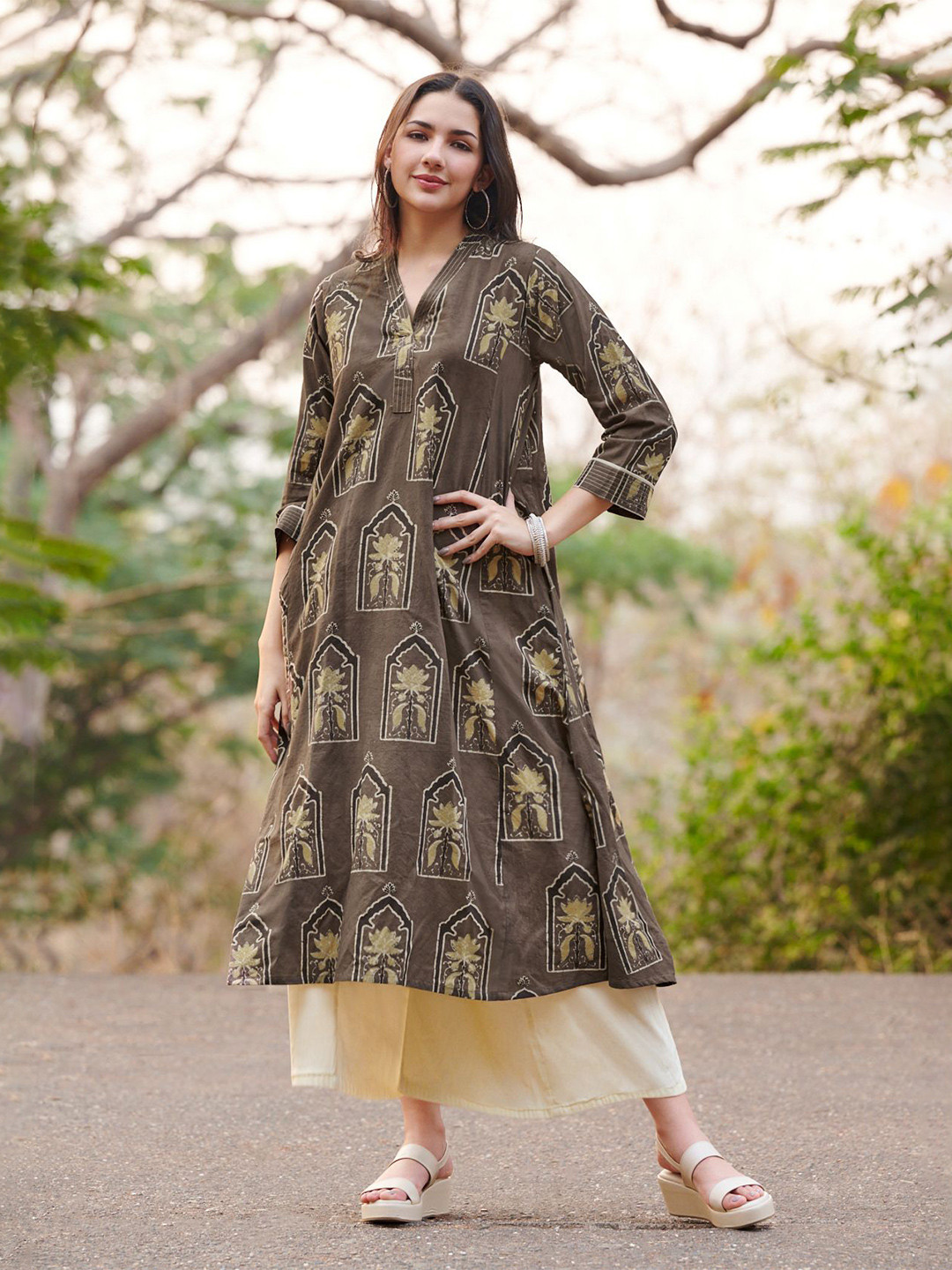 SALWAR STUDIO Classic Hand Block Printed Pure Cotton A Line Oversized Kurta