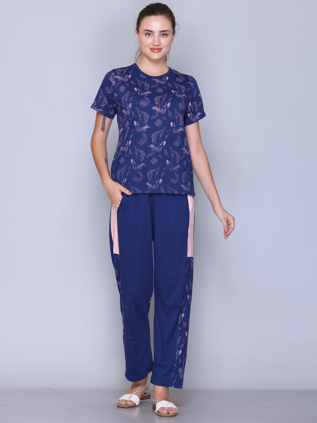 MX Miazi Xchange Printed Cotton T-shirt With Pyjamas